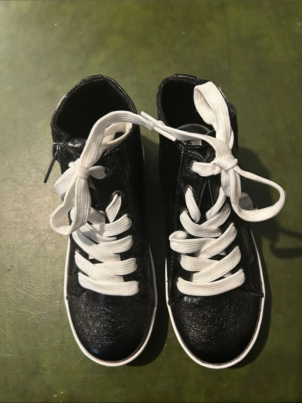 kidpik Black High-Top Sneakers with White Laces